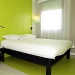Hotel Ibis Styles Gare Centre 3*