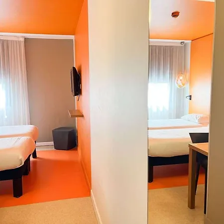 Ibis Styles Gare Centre Νιμ