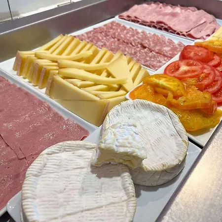 Ibis Styles Gare Centre 3* Nimes