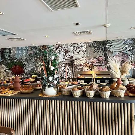 Hotel Ibis Styles Gare Centre Nimes