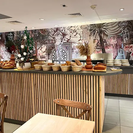 Ibis Styles Gare Centre Hotel