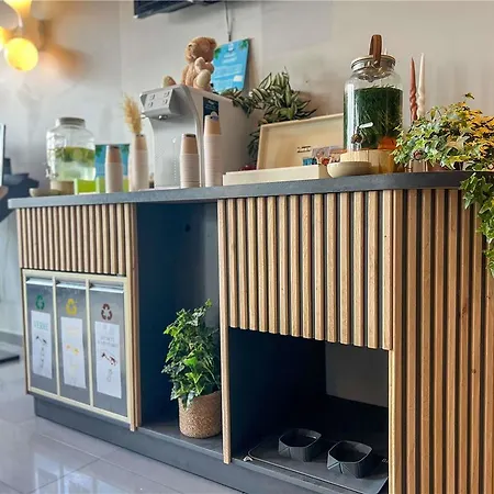 Ibis Styles Gare Centre Ξενοδοχείο Νιμ
