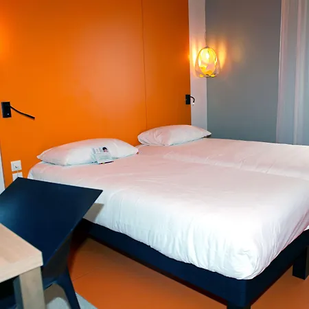 Ibis Styles Gare Centre 3*