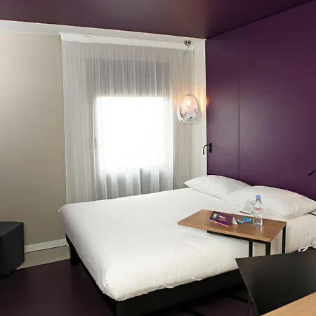 Otel Ibis Styles Gare Centre Nîmes