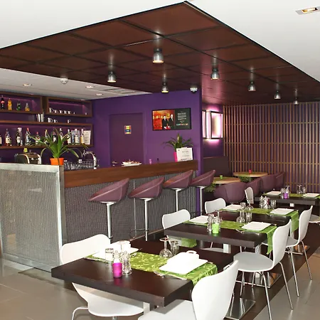 Otel Ibis Styles Gare Centre 3*