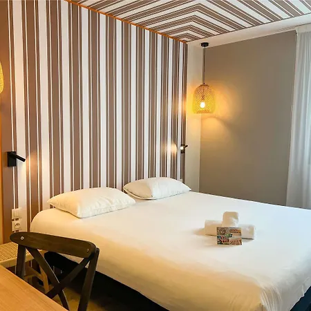 Ibis Styles Gare Centre فندق نيم