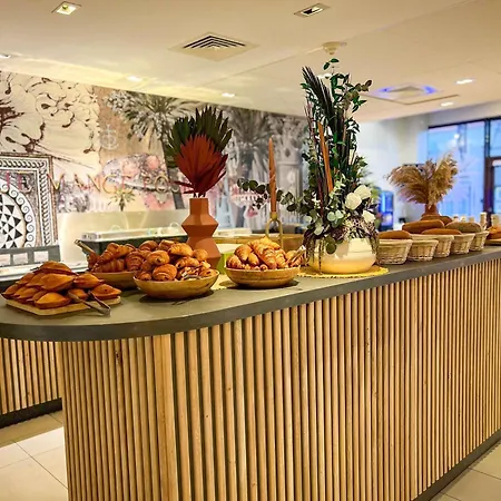 Hotel Ibis Styles Gare Centre 3*