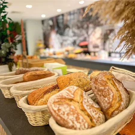 Ibis Styles Gare Centre 3* Nimes