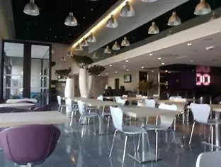 Ibis Styles Gare Centre Otel