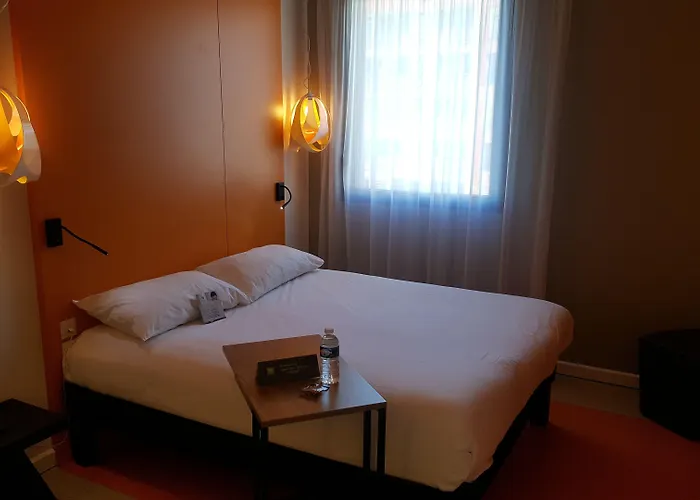 Hotel Ibis Styles Gare Centre 3*