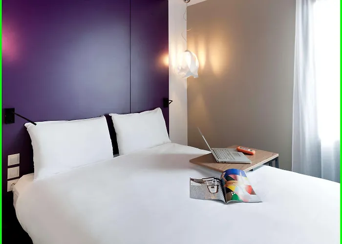 Hotel Ibis Styles Gare Centre 3*